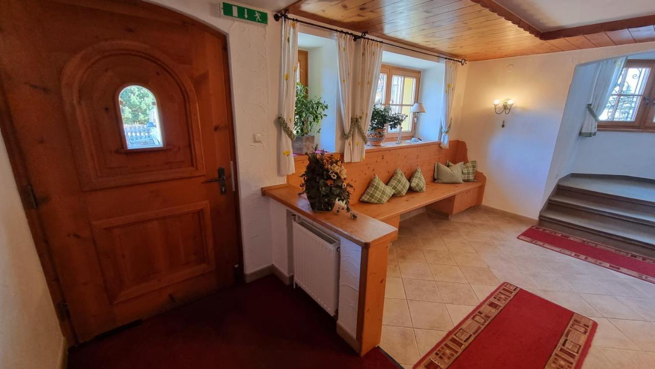 Hotel Garni Friedheim 장크트안톤암아를베르크 외부 사진
