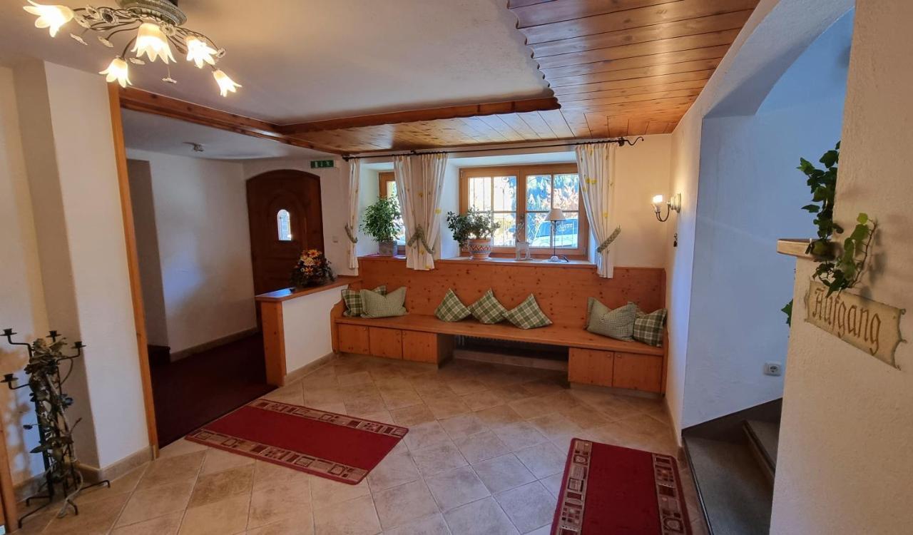 Hotel Garni Friedheim 장크트안톤암아를베르크 외부 사진