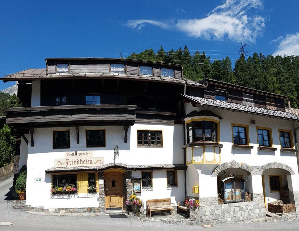 Hotel Garni Friedheim 장크트안톤암아를베르크 외부 사진